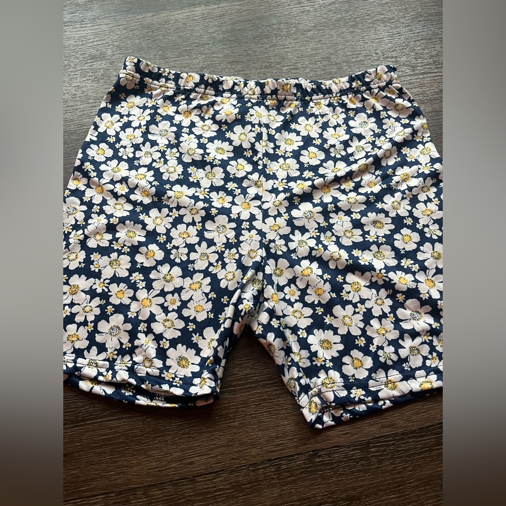 Floral Print Biker Shorts Set - Picture 4 of 8